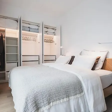 Korter Modern 3r Home, Ac, Seaview, Parking