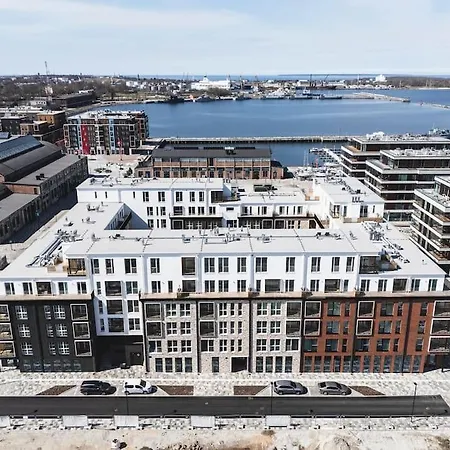 Korter Modern 3r Home, Ac, Seaview, Parking Tallinn