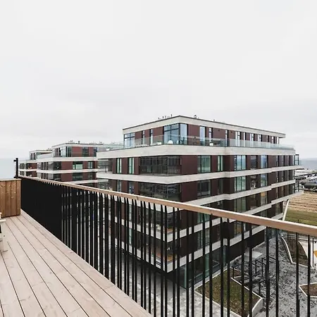 Korter Modern 3r Home, Ac, Seaview, Parking