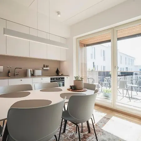 Apartamento Modern 3r Home, Ac, Seaview, Parking